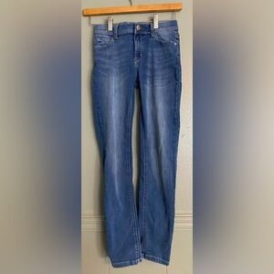 Jordache Skinny Medium Wash With Distressing Girls Size 14 Denim Jeans